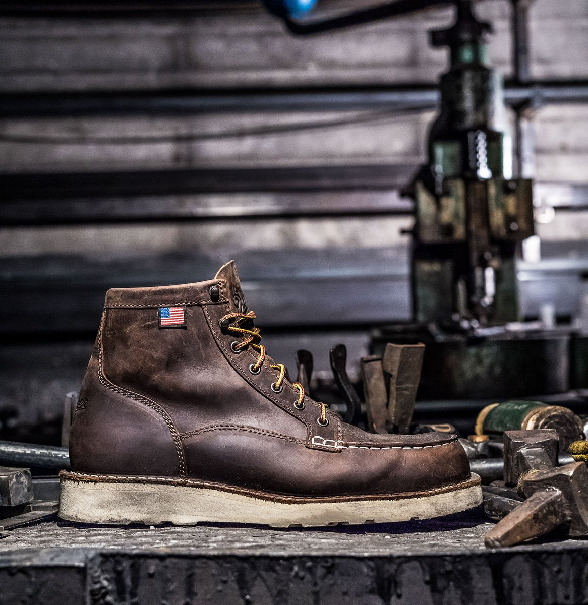 Danner | Bull Run Moc Toe 6" Brown Steel Toe