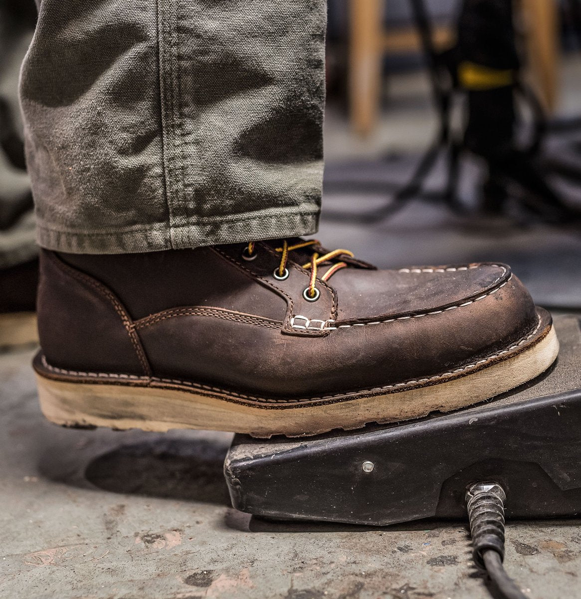 Danner | Bull Run Moc Toe 6" Brown Steel Toe