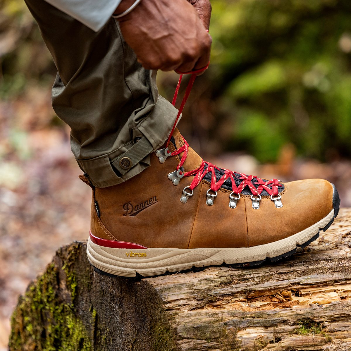 Danner | Mountain 600 Leaf GTX Grizzly Brown/Rhodo Red