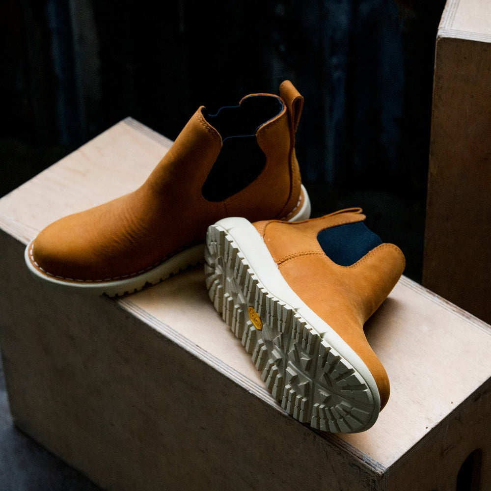 Danner | Tramline Chelsea 917 GTX Roasted Pecan
