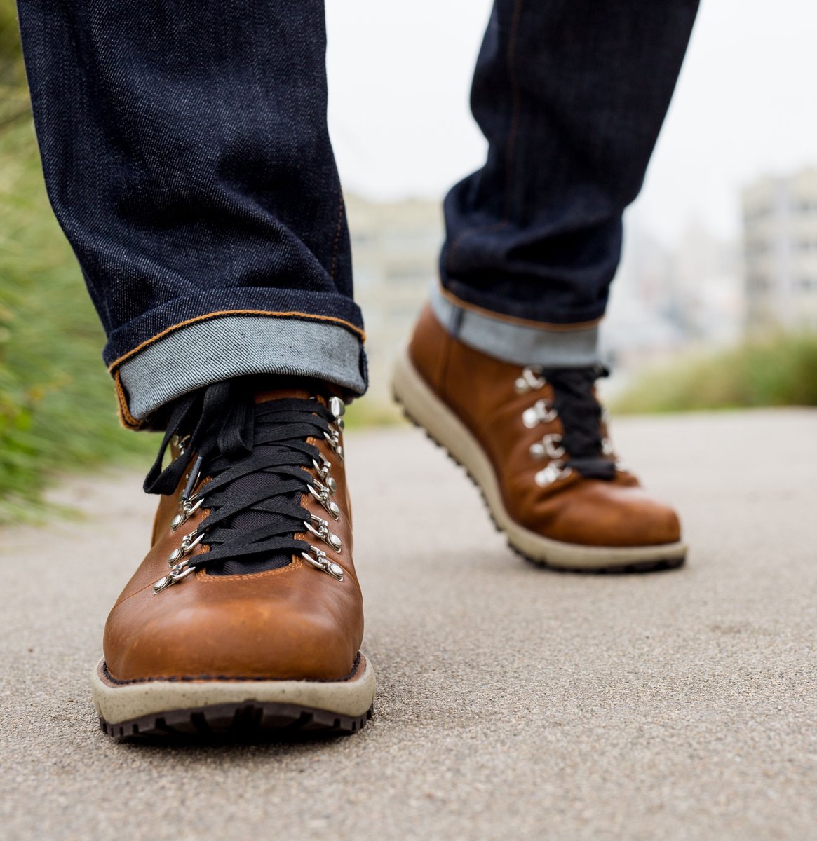 Danner | Vertigo 917 Light Brown