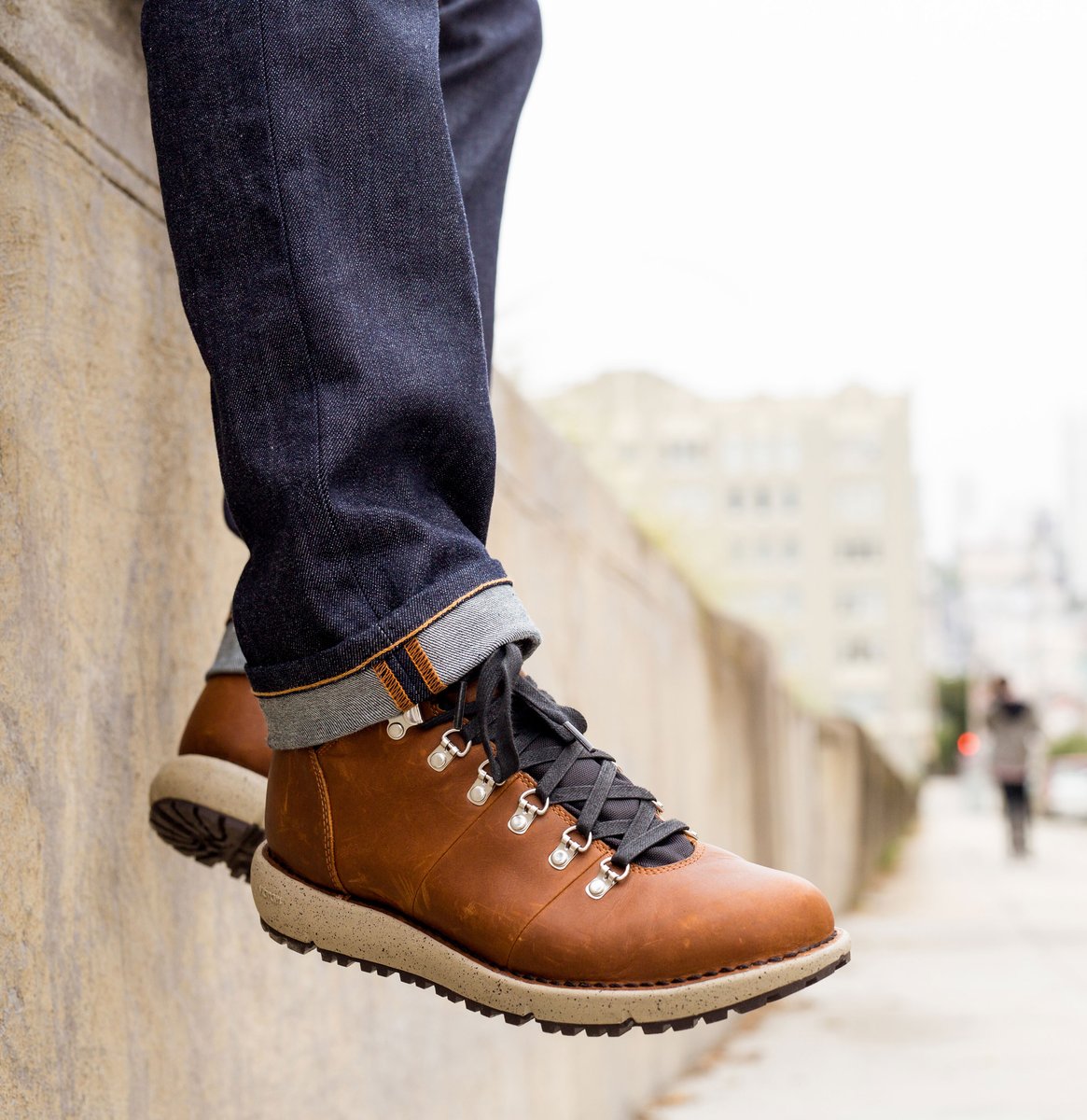Danner | Vertigo 917 Light Brown