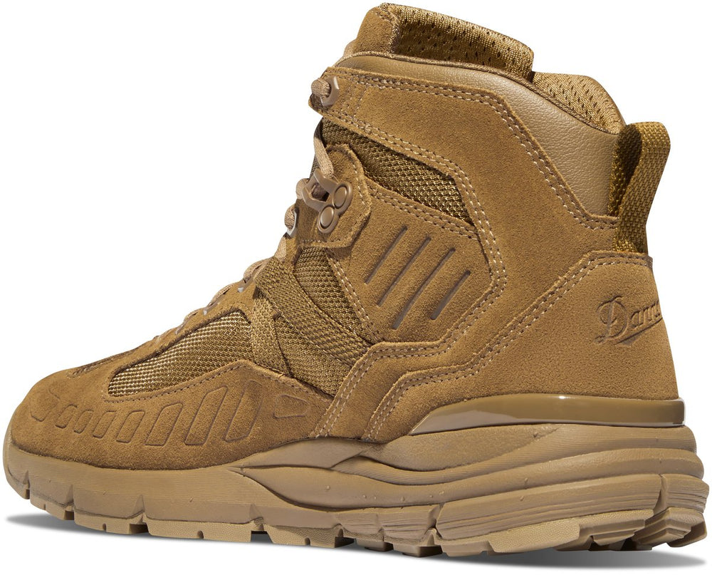 Danner | FullBore Coyote Hot