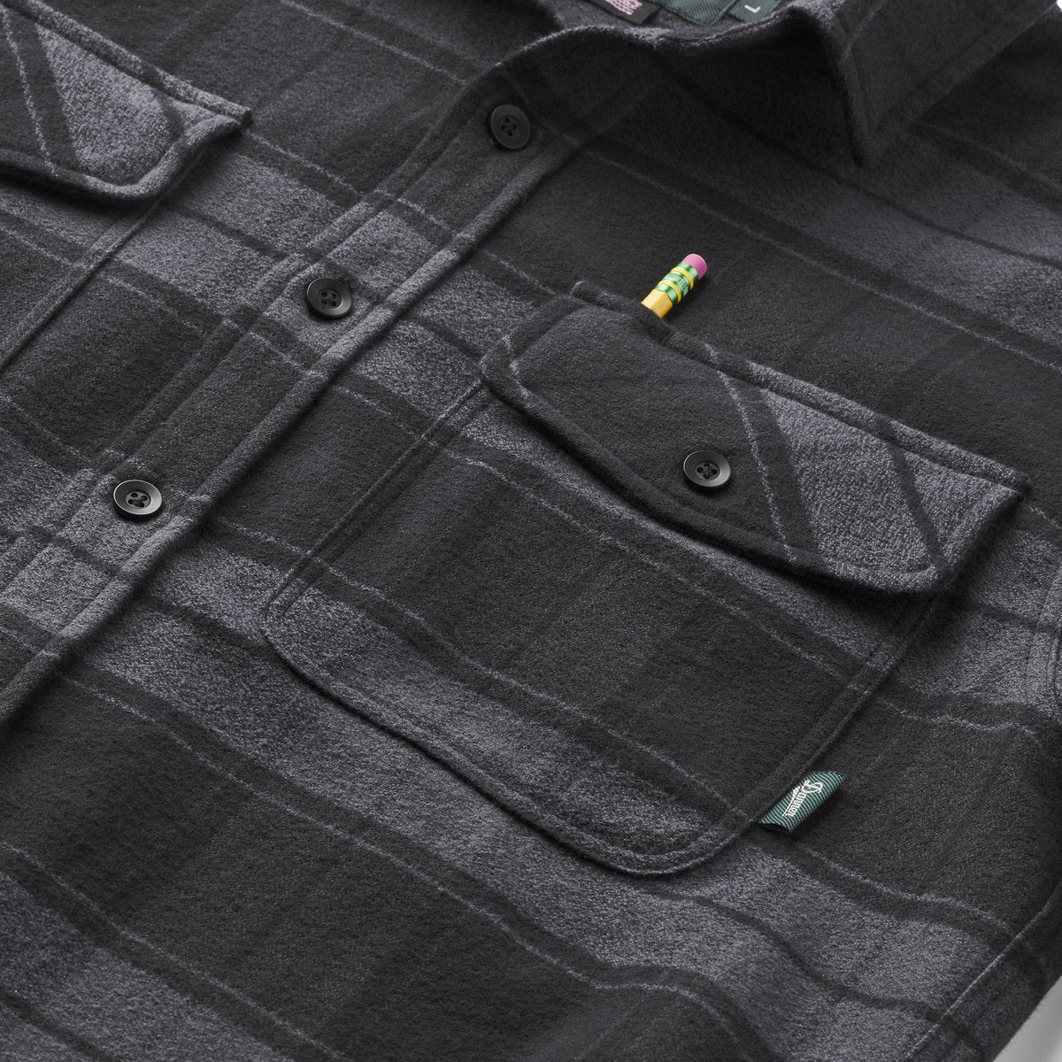 Danner | Cedar Mill Cotton Flannel Shirt  Black Plaid