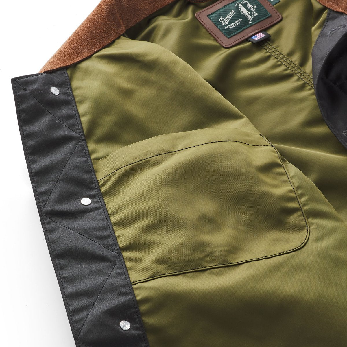 Danner | Shipyard Waxed Canvas Jacket  Black/Bison