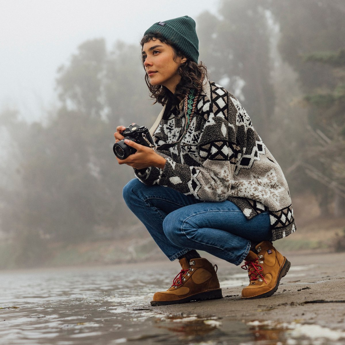 Danner | Cascade Crest Grizzly Brown/Rhodo Red