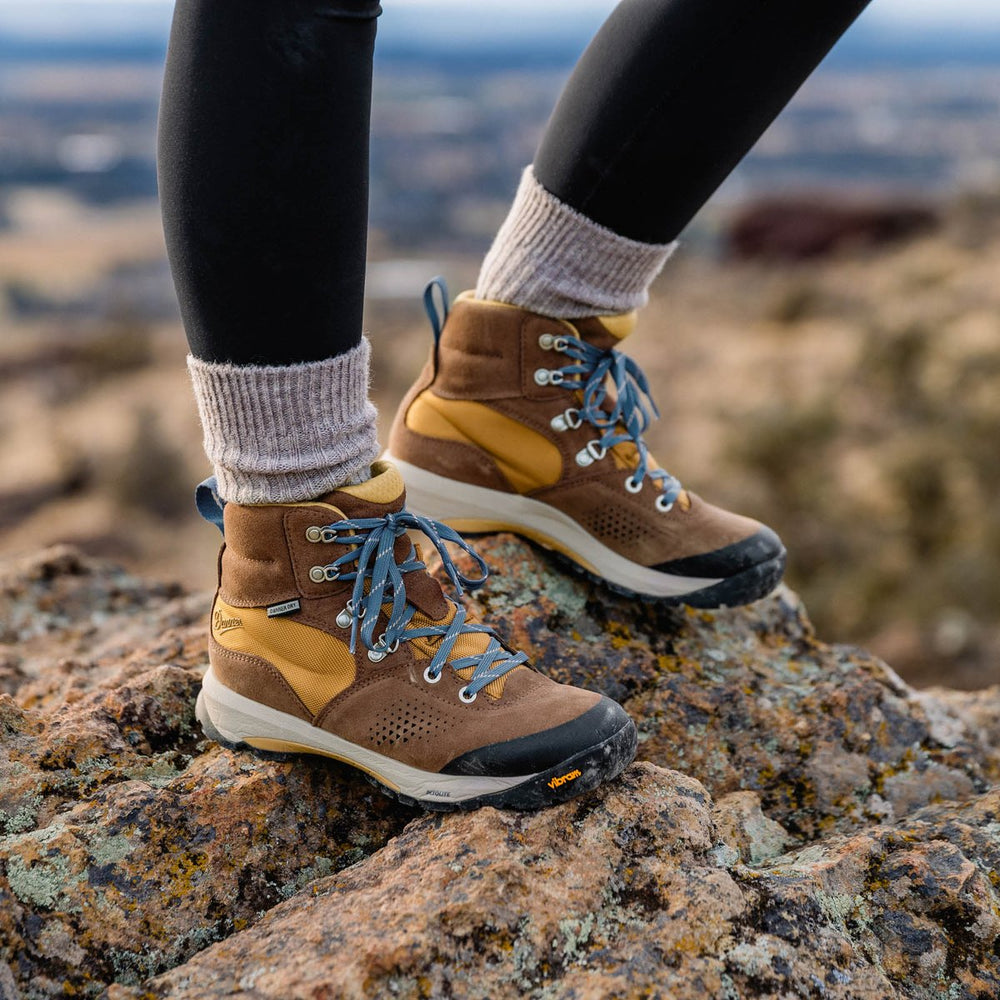 Danner | Inquire Mid Pinecone Brown/Prairie Sand