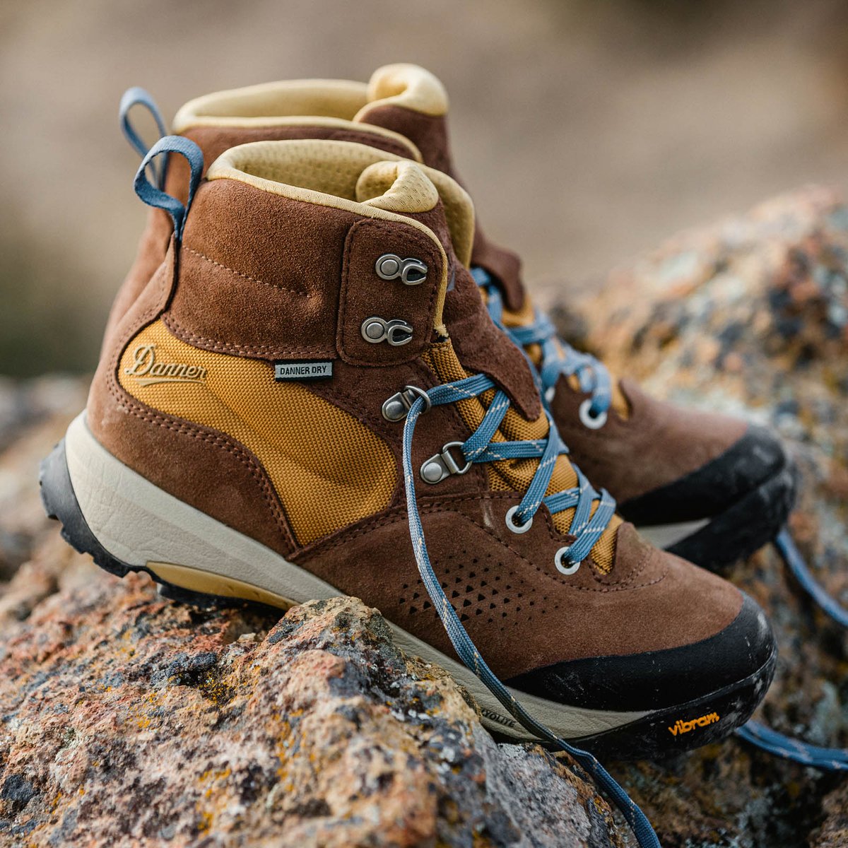 Danner | Inquire Mid Pinecone Brown/Prairie Sand
