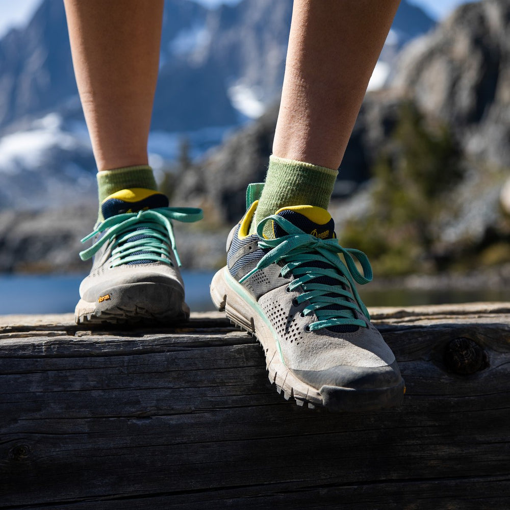 Danner | Trail 2650 Gray/Blue/Spectra Yellow