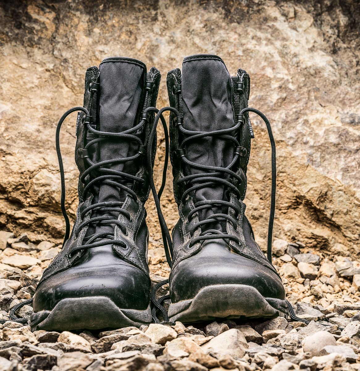Danner | Tachyon Black Gore-Tex